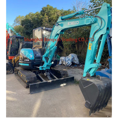 使用済みKobelco SK55ミニ掘削機 EPA/CE認証と5トンの稼働重量