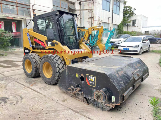 CAT 226 スキッド・ステア・ローダー 700 作業時間 重労働施工の 90% 程度