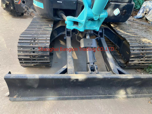 39kEPA/CE認証の古着掘削機 Kobelco SK55SR 優れた動作性能