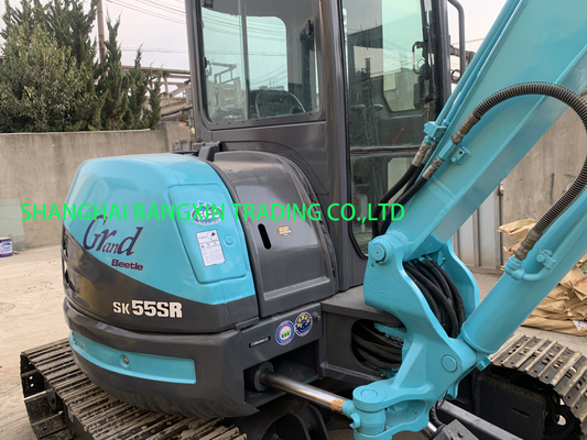 状態は良好です. Kobelco SK55SR ミニ掘削機. 強力なパワーと水力安定性.