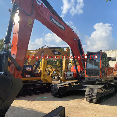 使ったドーサンDH225LC-9掘削機 7日配達機 重量21000KG 状態良好