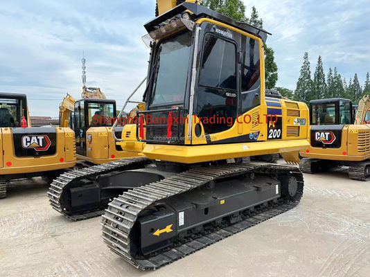 日本における道路建設のための最高級のコマツーPC200-8掘削機 エンジン・カミンズ