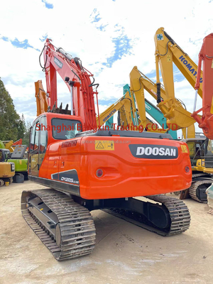 Doosan DX225LC 掘削機 1.5 バケツ容量と7日間の配達時間