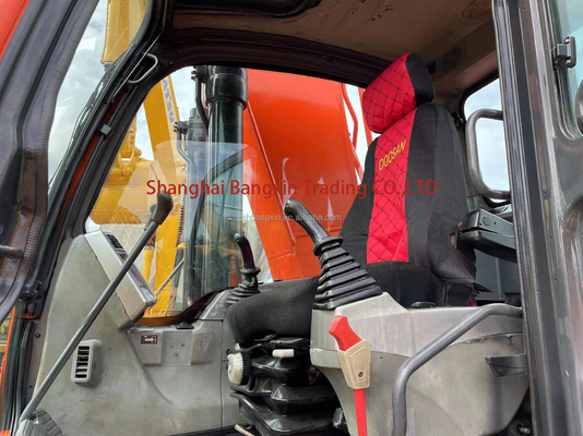 Doosan DX225LC 掘削機 1.5 バケツ容量と7日間の配達時間