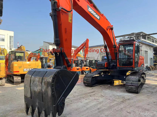 あなたのプロジェクトのために優れた状態で使用された Doosan DX300LC-9C クローラー掘削機
