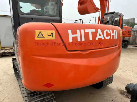 日本製のHitachi ZX60 中古掘削機 オリジナル水力シリンダーで手頃な価格