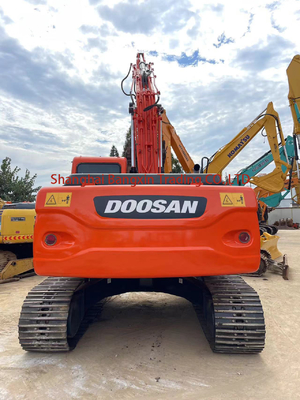 2021 Doosan DX225LC 中古掘削機 元の水力シリンダーで良好な状態