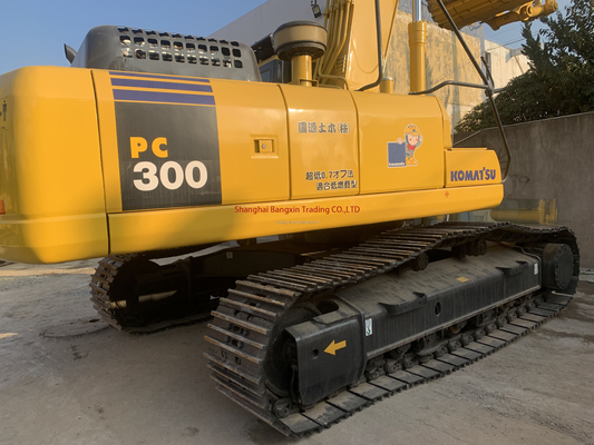 208 kw 中古 コマツー PC300 掘削機 1.5 バケット容量 日本製 CAT 掘削機