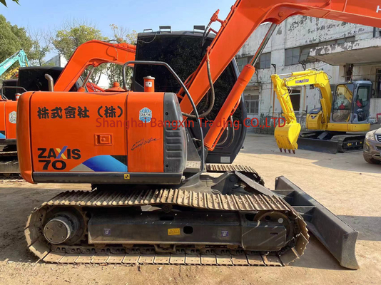 良い状態で使った Hitachi ZX70 7 トンミニ掘削機 2023年に送料無料