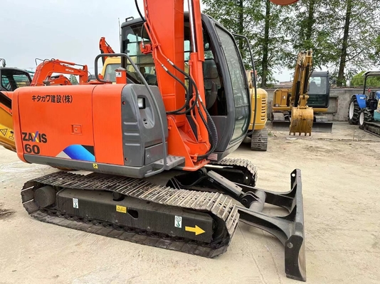 90% 中古 6トンのHitachi ZX60ミニ掘削機 日本製