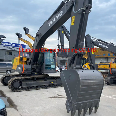 2020年 20トンのVOLVO EC200 強力なパワーと水力安定性のある古用掘削機