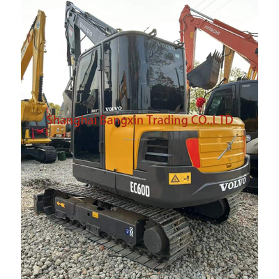 そう,我々は90%を検査する 低時間使用の小型掘削機 VOLVO EC60