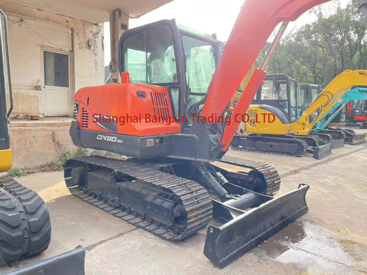 上海で最高の原始水力ポンプとDoosan DX60ミニ掘削機