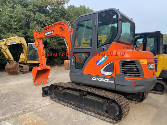 上海で最高の原始水力ポンプとDoosan DX60ミニ掘削機