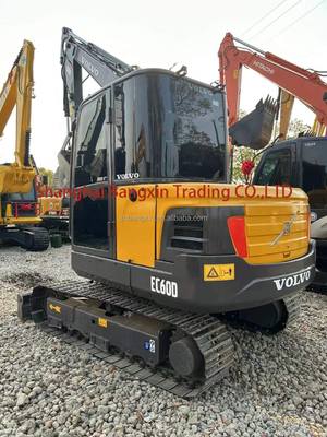 そう,我々は90%を検査する 低時間使用の小型掘削機 VOLVO EC60