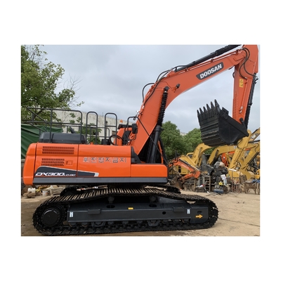 重い建設機械 ドーサン Dx300 中古掘削機 部品付き 30tons