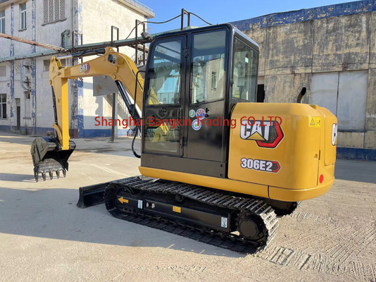 日本製 中古 掘削機 Cat 306E2 状態良好 700 作業時間 配達時間 7 日